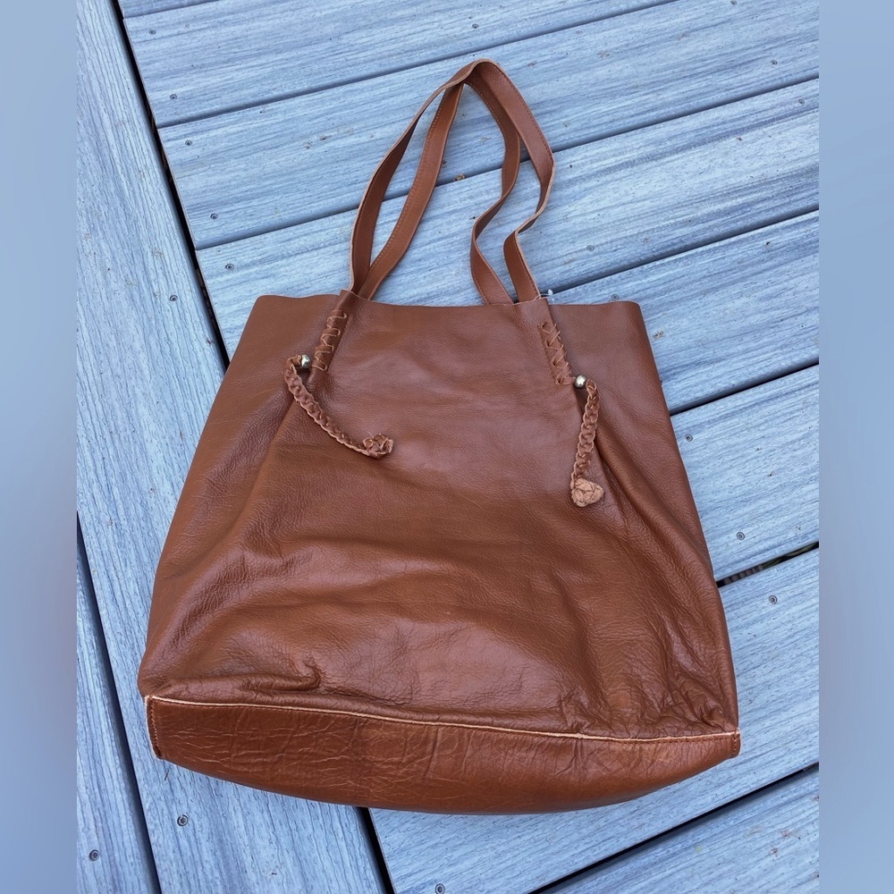 Brand new Raj Brown Leather Shoulder Bag/Tote Purse (NWT)